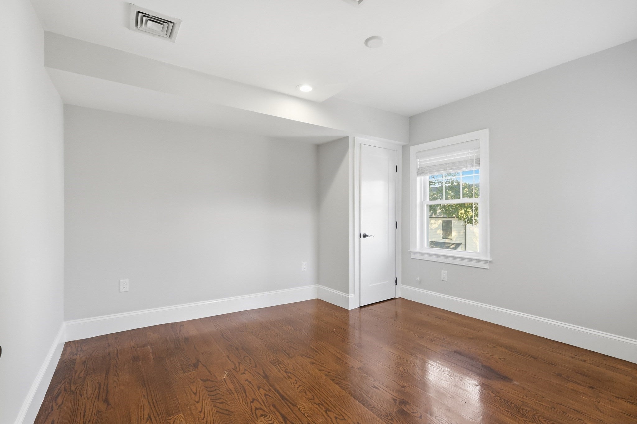 43 Cliftondale St #2, Boston, MA Photo #8