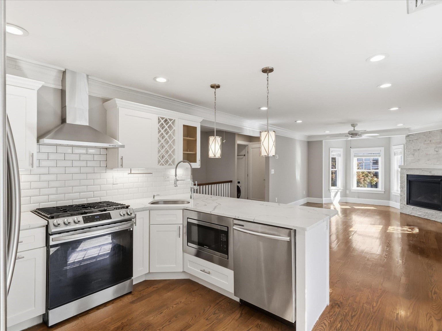 43 Cliftondale St #2, Boston, MA Photo #2