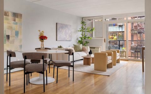 Photo of 345 Harvard St #1E, Cambridge, MA 02138 (MLS # 73497954)