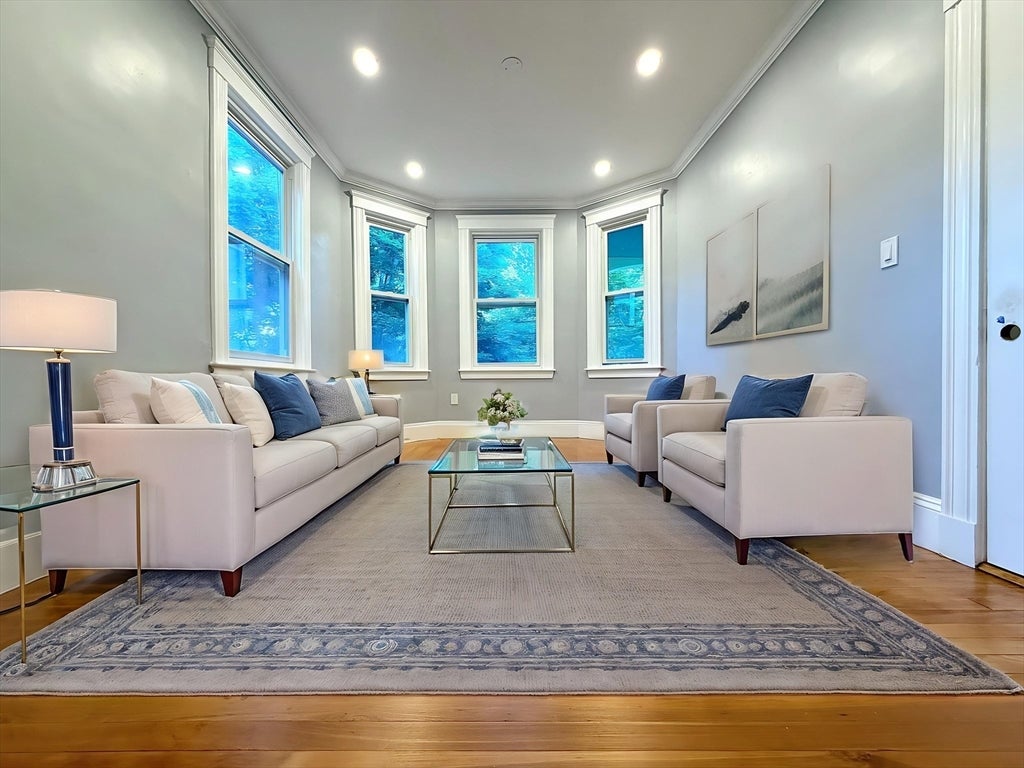 79 Bartlett Ave #79, Arlington, MA, 79 Bartlett Ave #79, Arlington, MA Photo #2