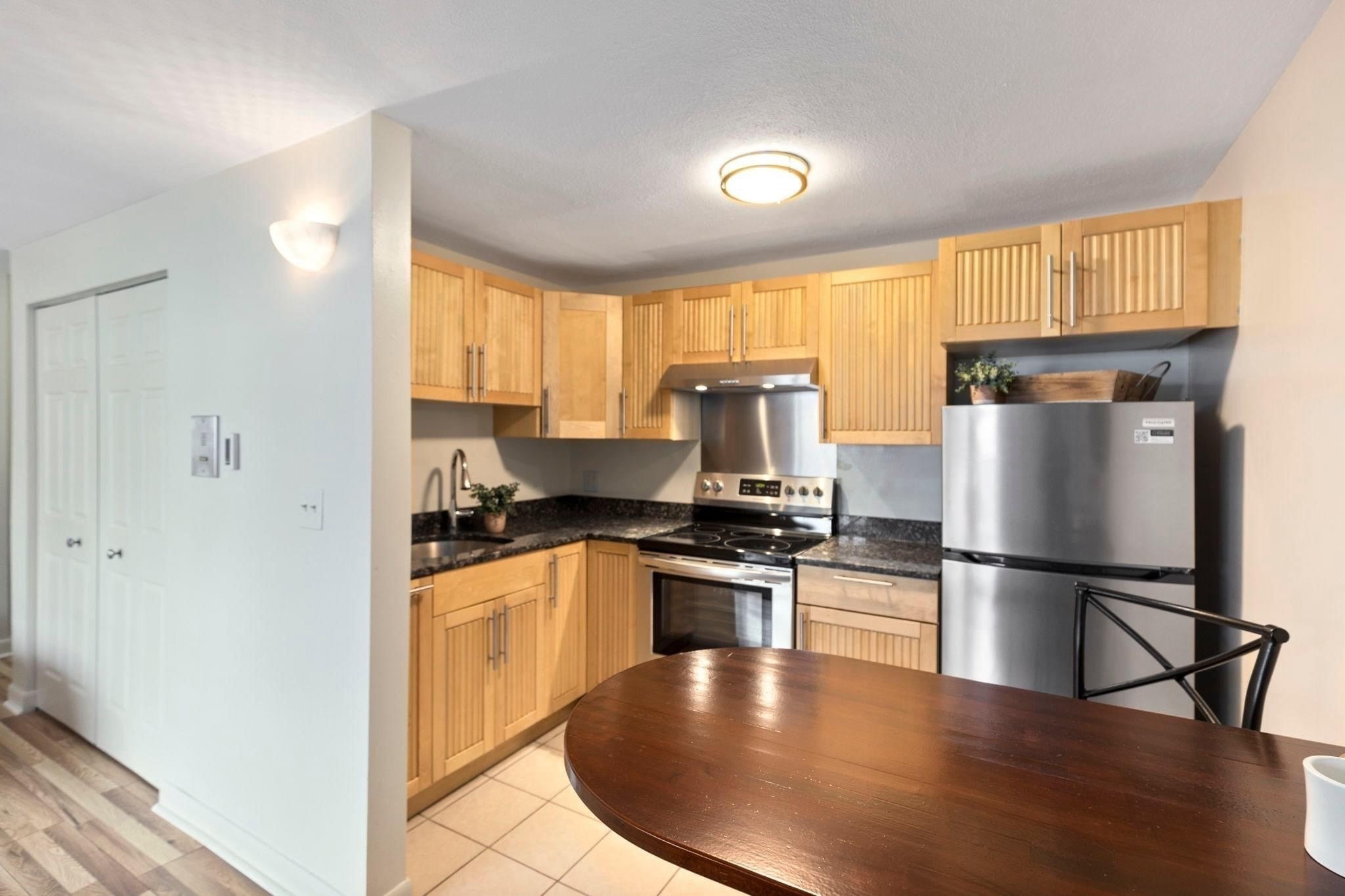 53 Fountain Ln 8