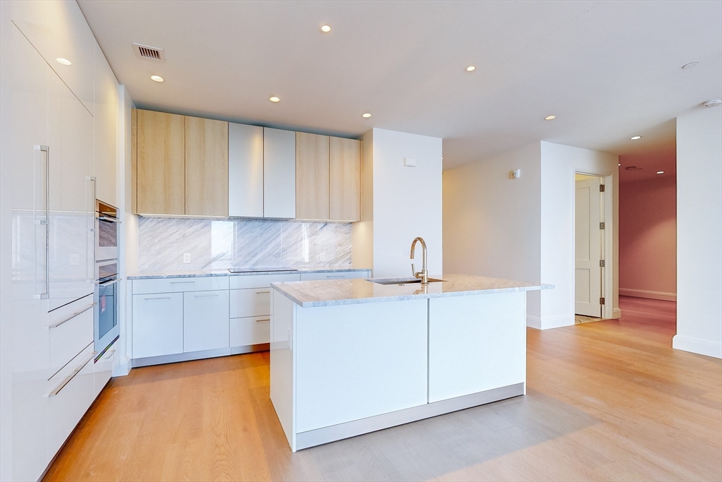 240 Devonshire Street 5011