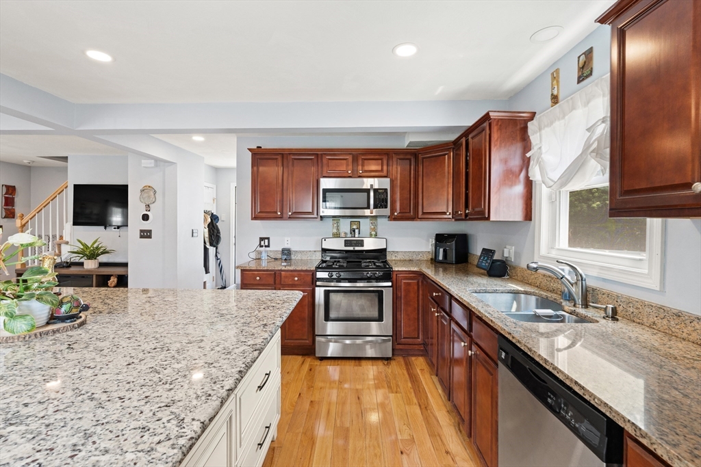 39 Doyle Ave