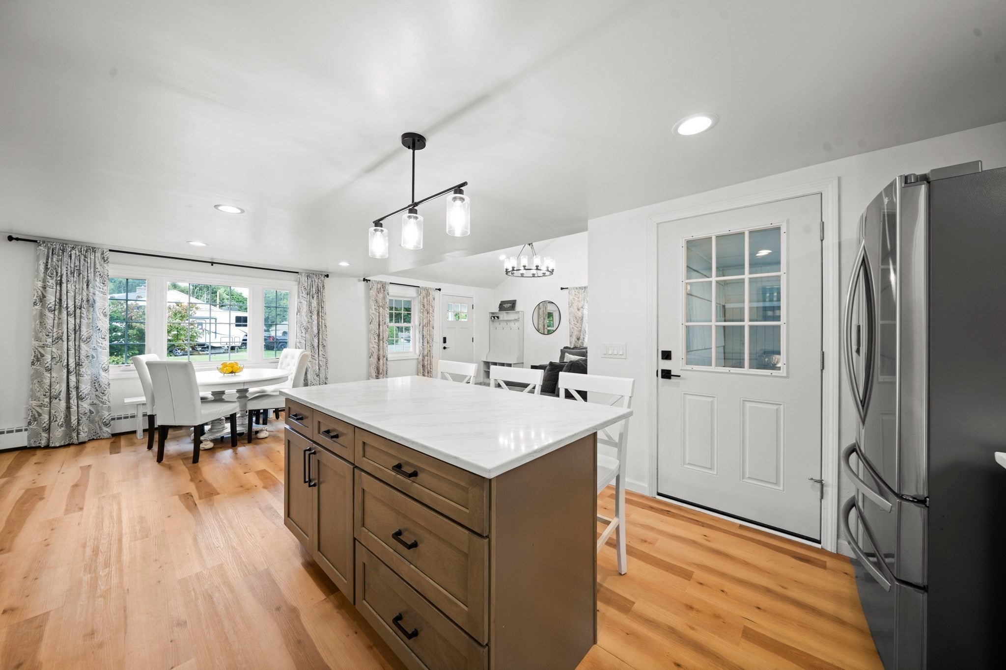 11 Fernwood Rd, Southwick, MA Photo #6