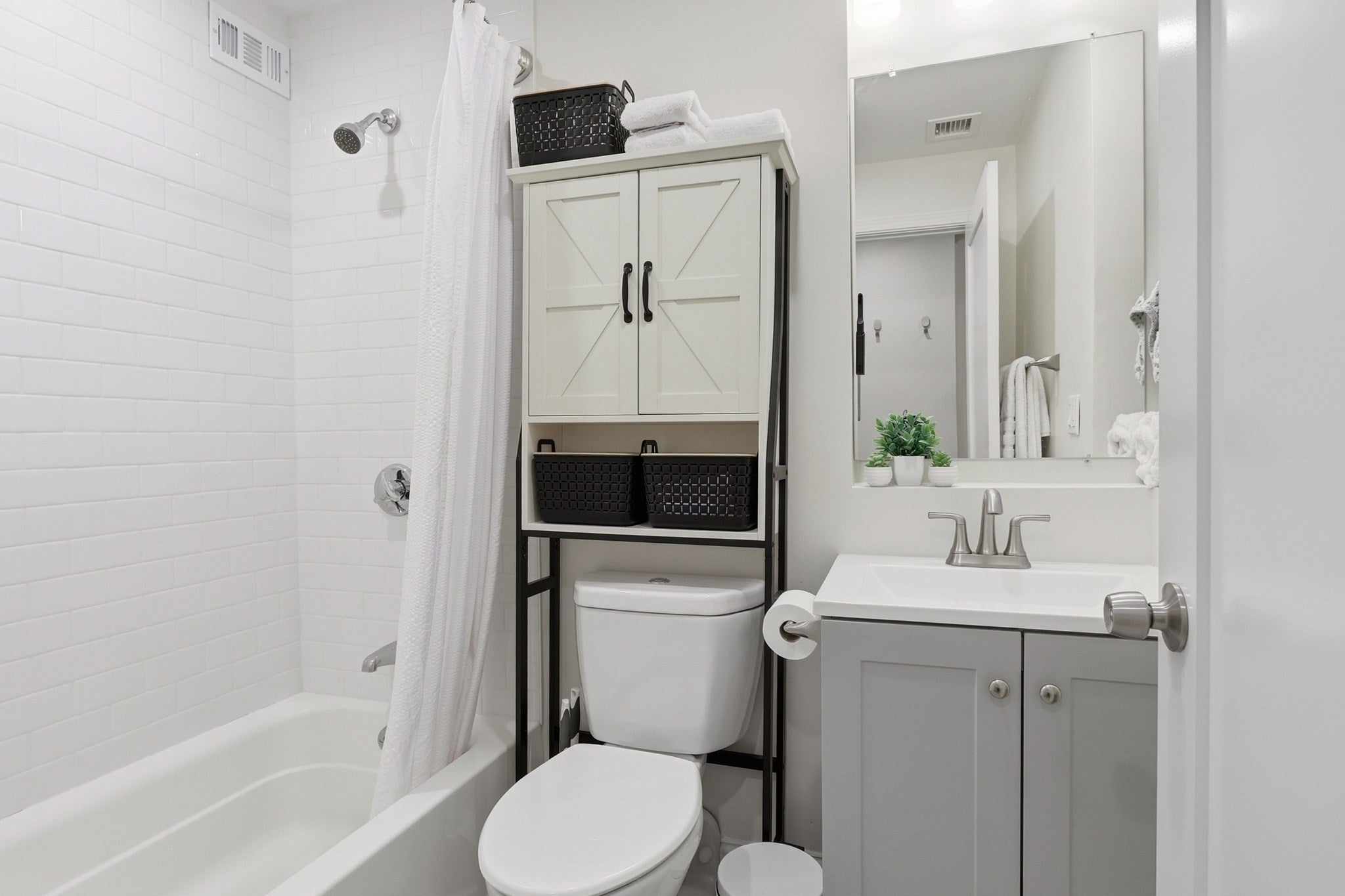 636 Beacon St #206, Boston, MA, 636 Beacon St #206, Boston, MA Photo #6