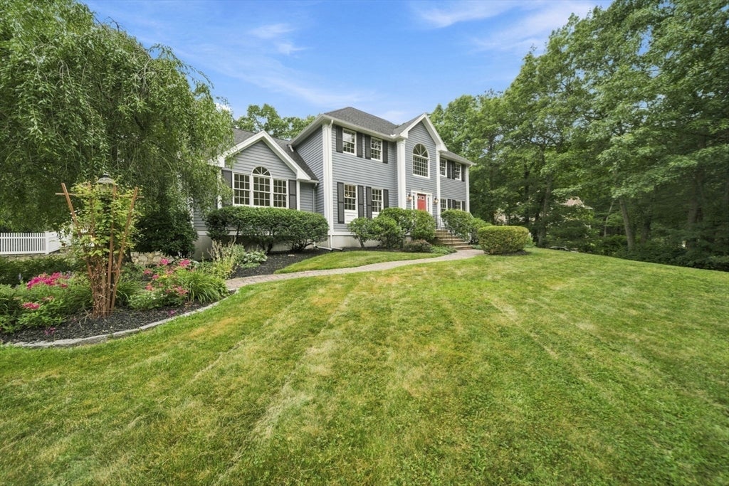 38 Cabral Dr, Middleton, MA, 38 Cabral Dr, Middleton, MA Photo #2