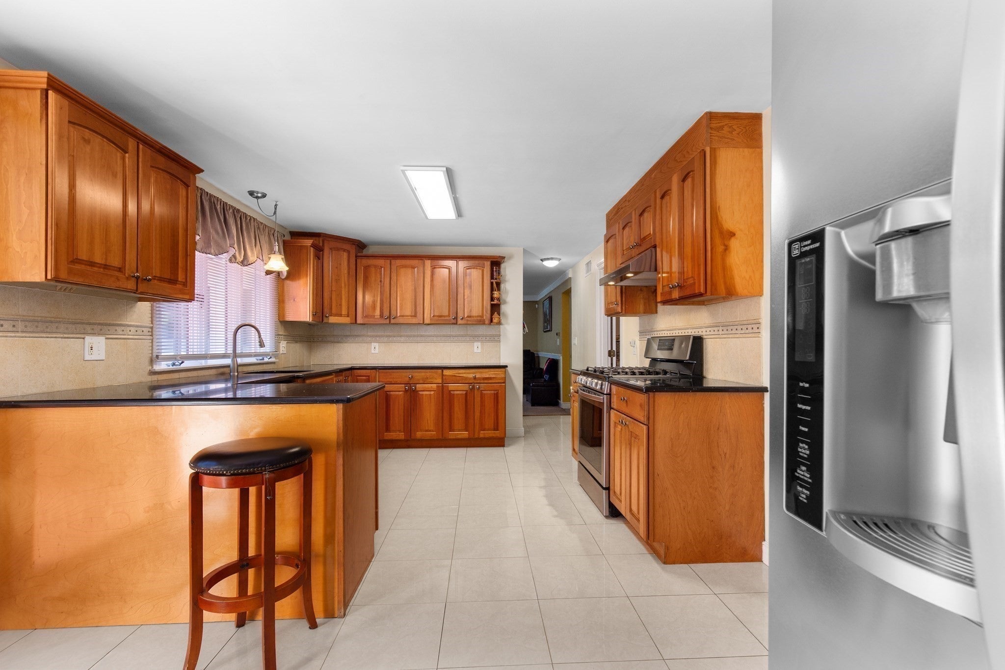 159 Braemoor Rd, Brockton, MA, 159 Braemoor Rd, Brockton, MA Photo #4