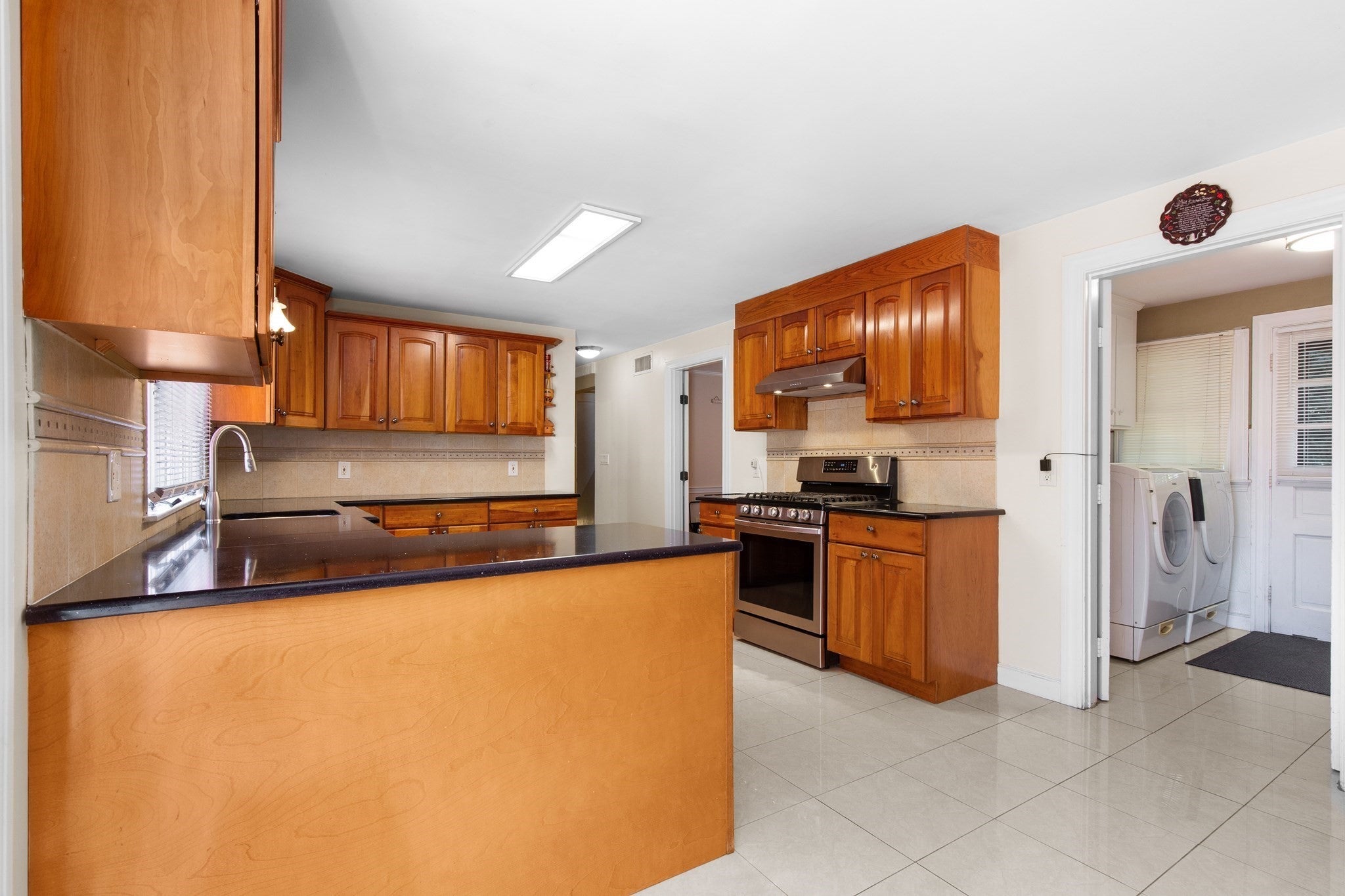 159 Braemoor Rd, Brockton, MA, 159 Braemoor Rd, Brockton, MA Photo #6
