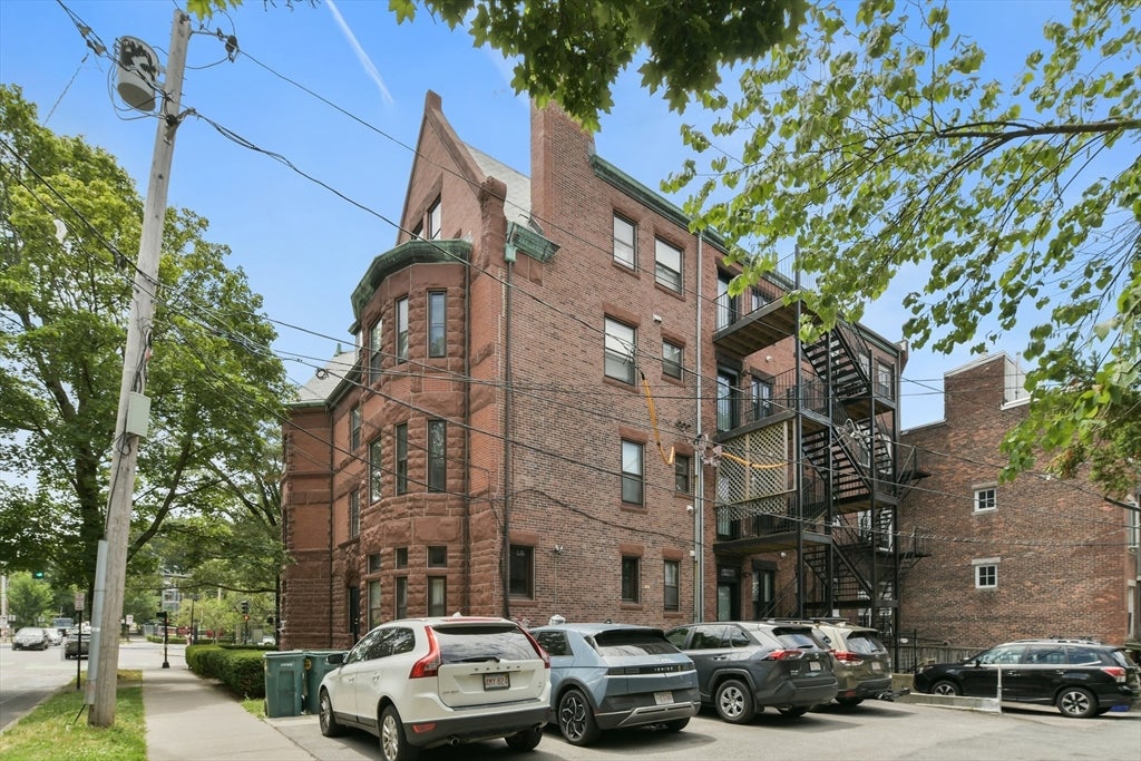 1774 Beacon St #6, Brookline, MA, 1774 Beacon St #6, Brookline, MA Photo #19
