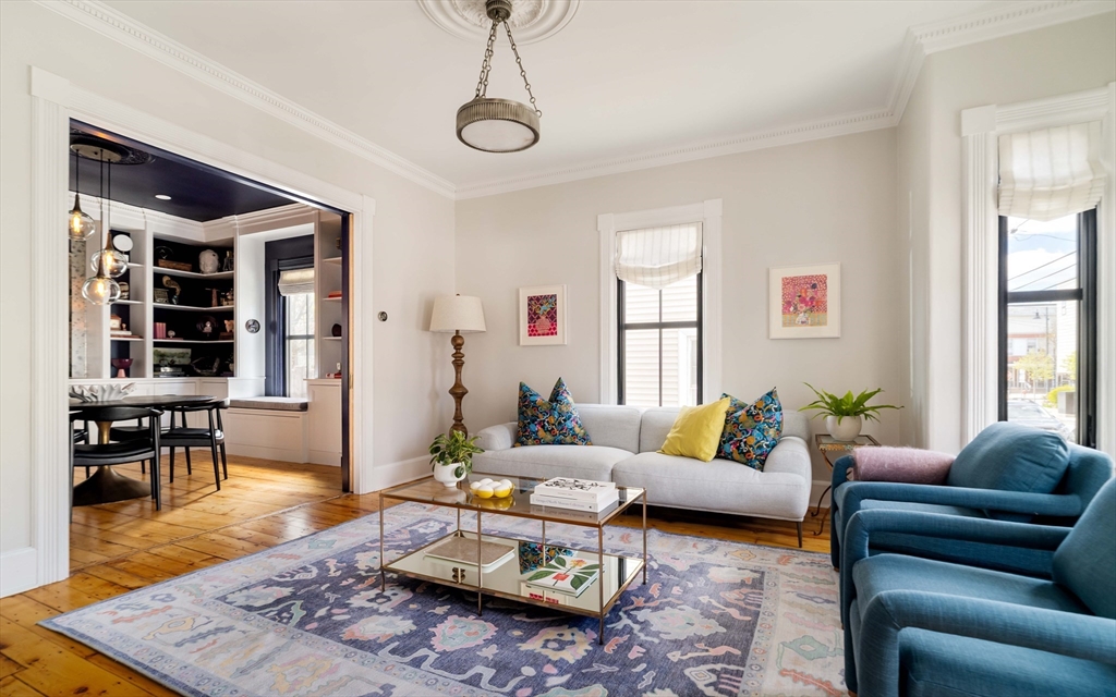 15 Loring Street