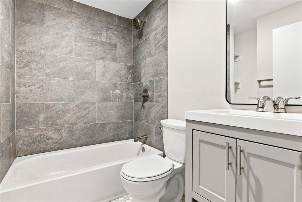 1-B Lorenzo St, Boston, MA, 1-B Lorenzo St, Boston, MA Photo #18