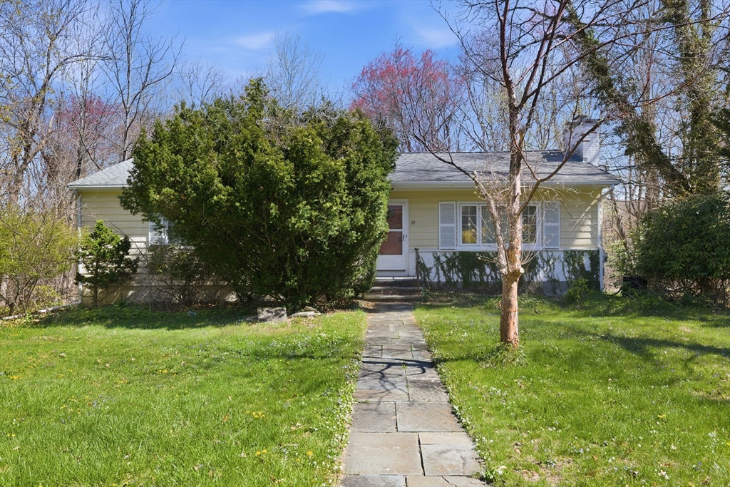 18 Wyman Road, Lexington, MA Photo #1