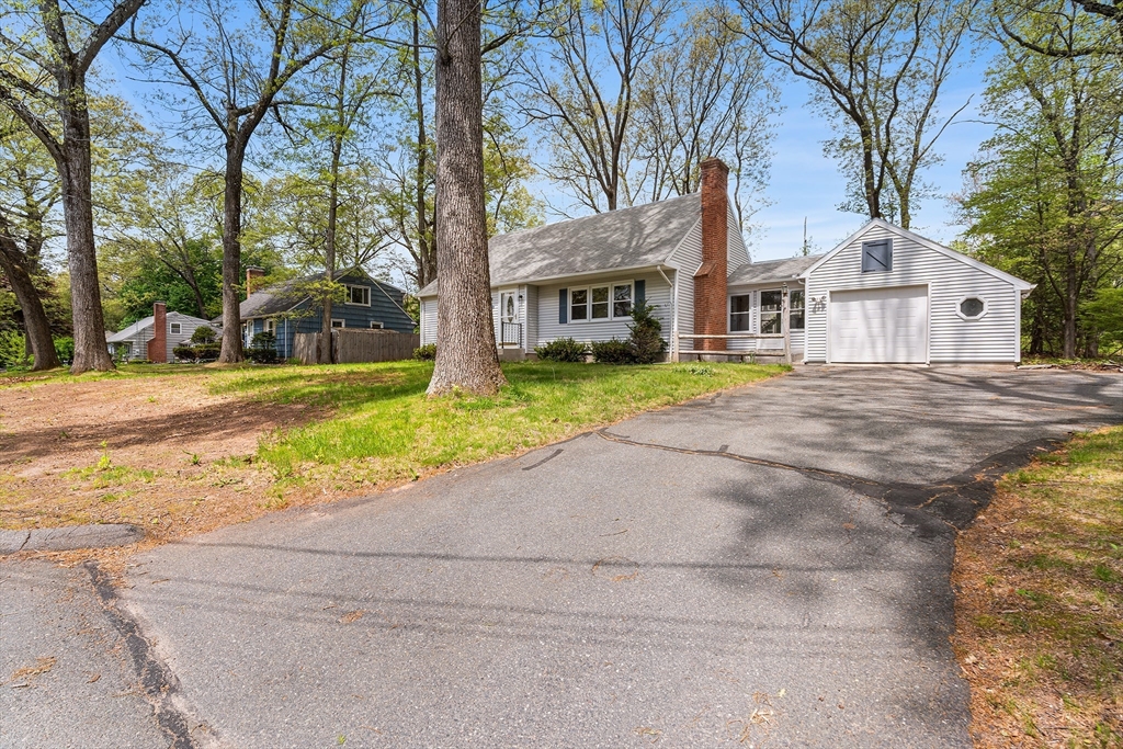 148 Hadley St, Springfield, MA Photo #29