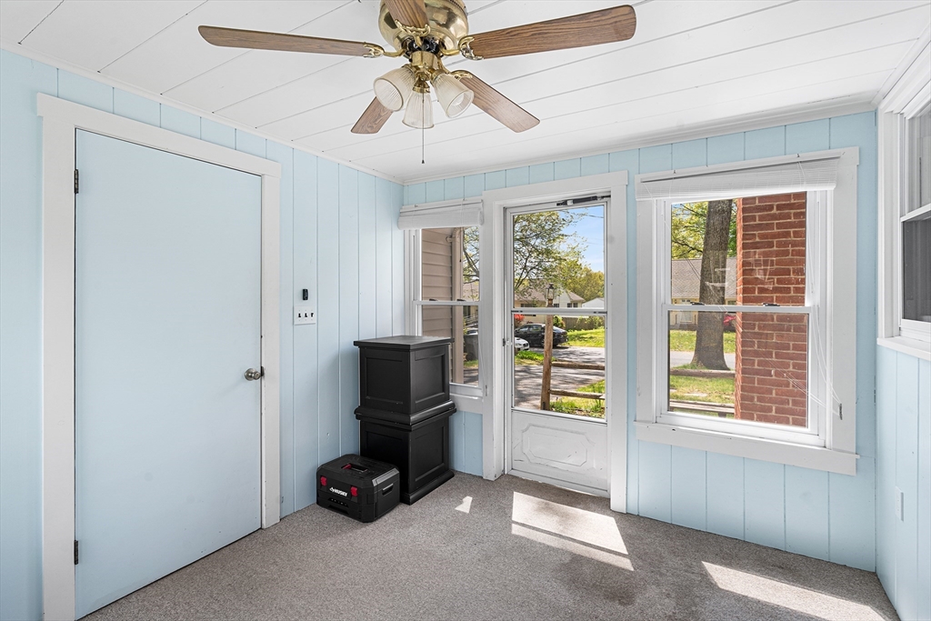 148 Hadley St, Springfield, MA Photo #9