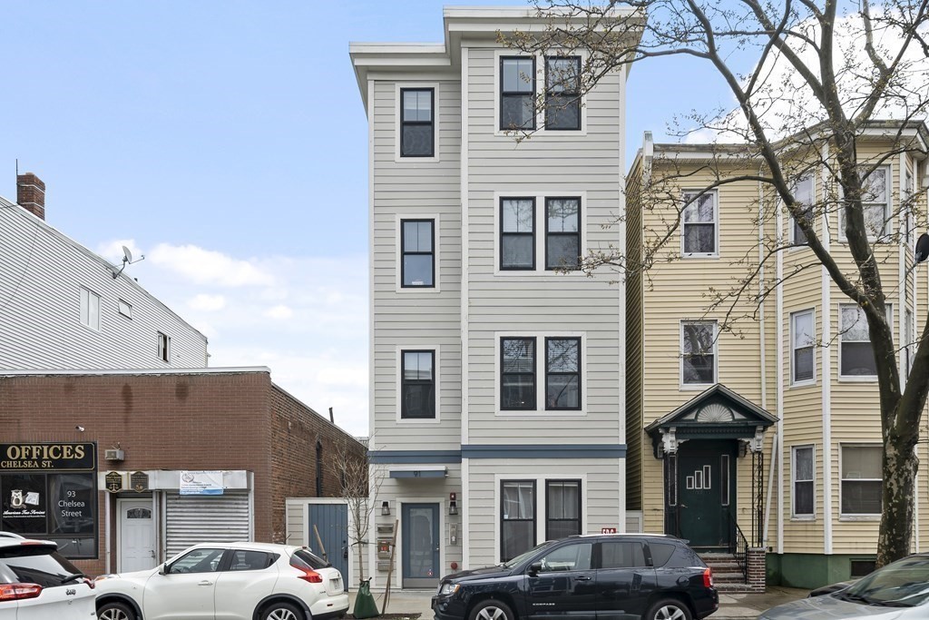 Boston, Massachusetts 02128, United States, 2 Bedrooms Bedrooms, ,2 BathroomsBathrooms,Residential,Pending,128204