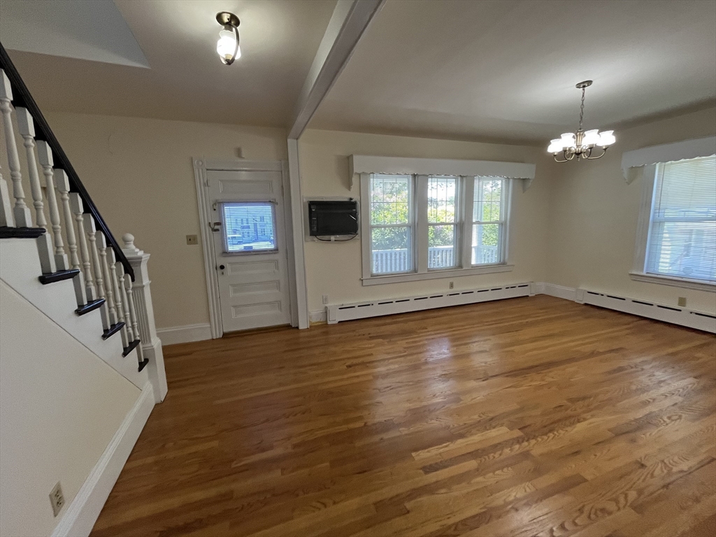 168 East St