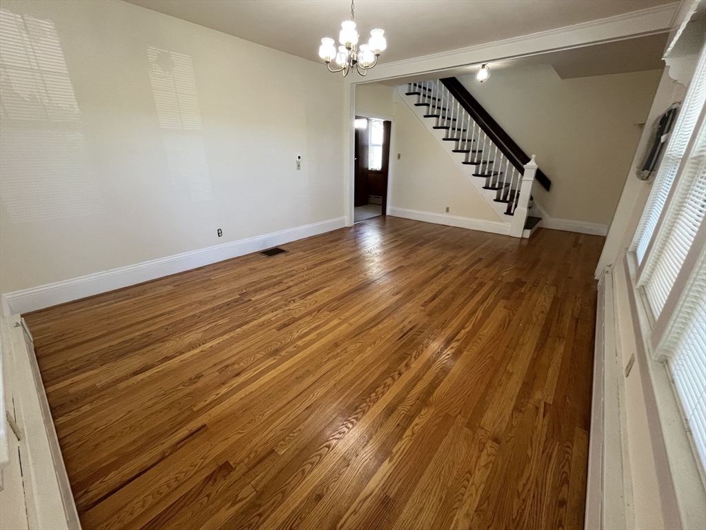 168 East St