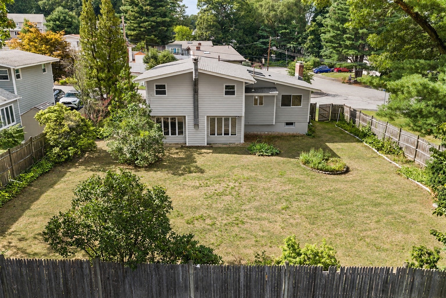 27 Randy Road, Framingham, MA, 27 Randy Road, Framingham, MA Photo #2
