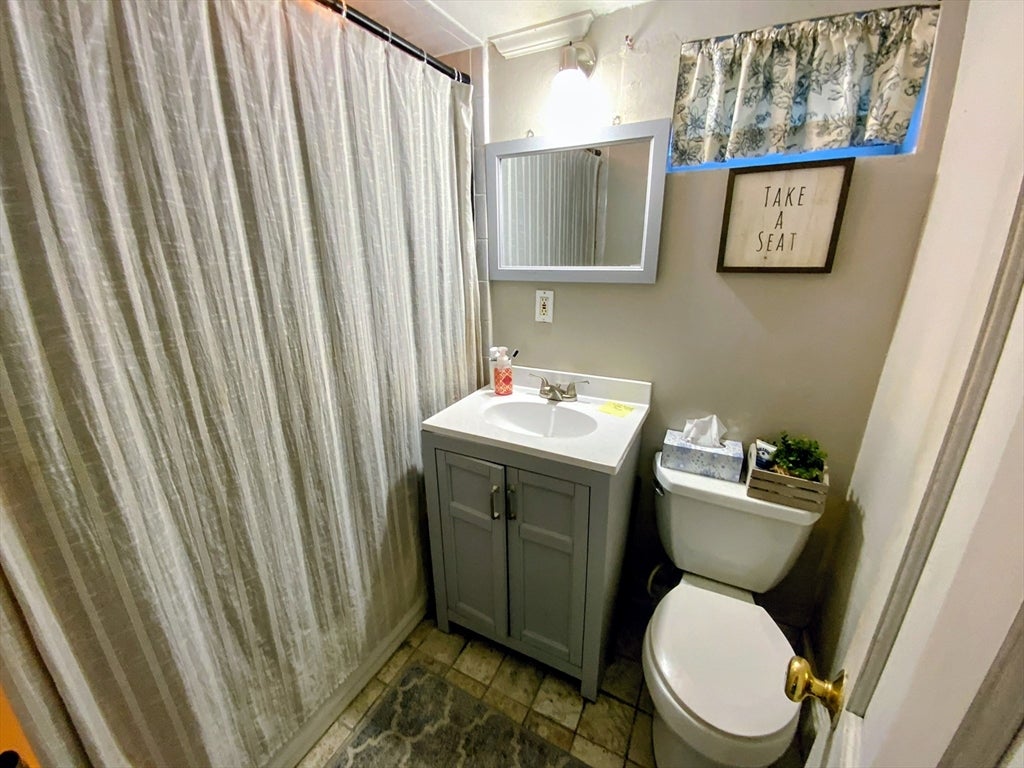 346 Old Connecticut Path, Framingham, MA, 346 Old Connecticut Path, Framingham, MA Photo #21