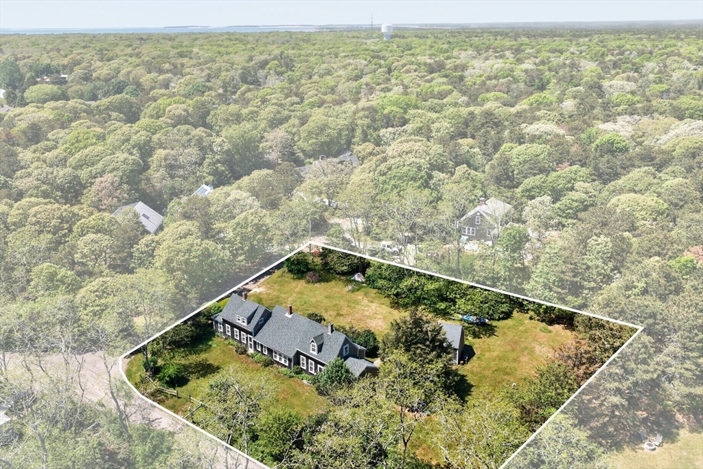 95 Queen Anne Dr