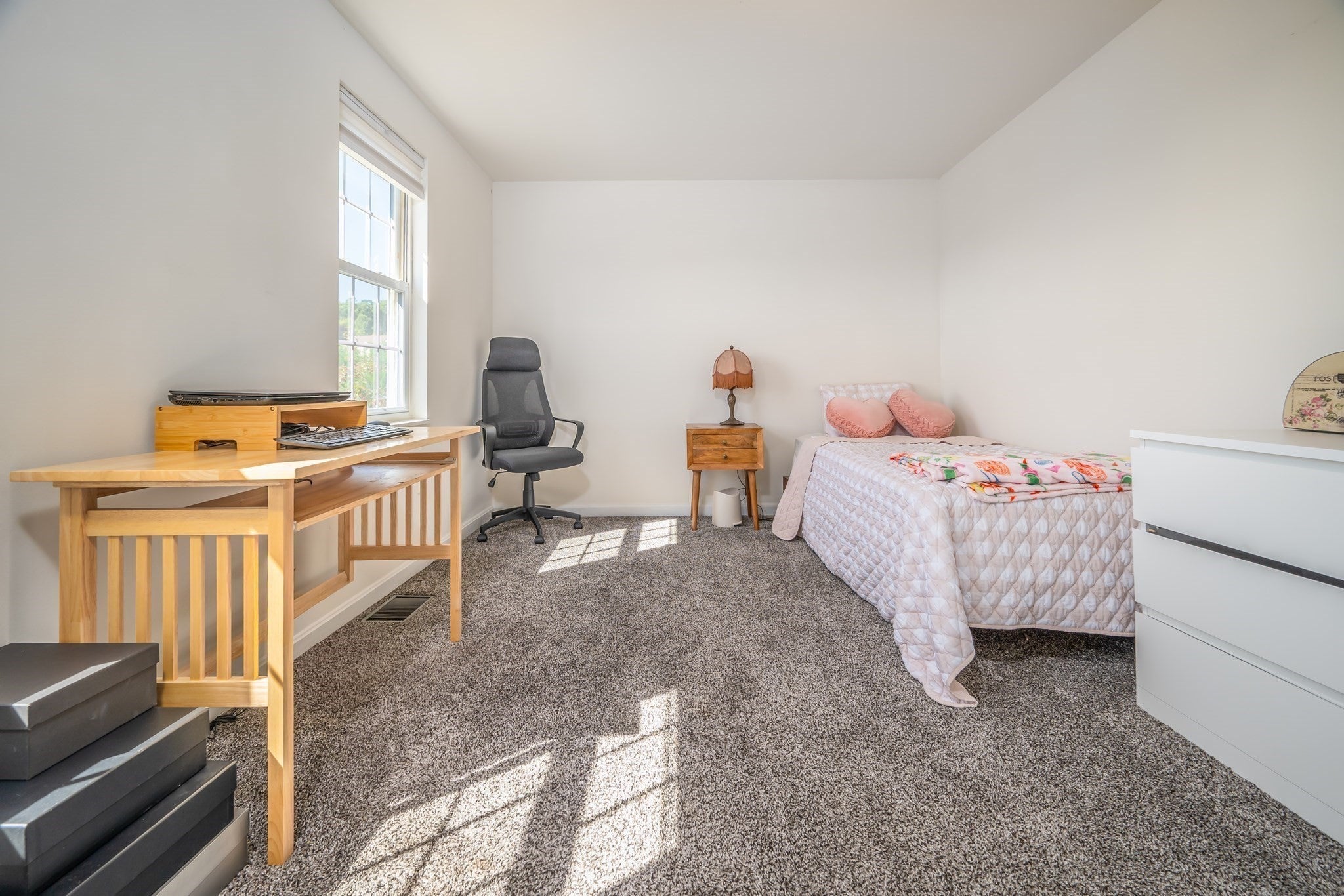 17 Mercury Terrace #17, Haverhill, MA, 17 Mercury Terrace #17, Haverhill, MA Photo #13