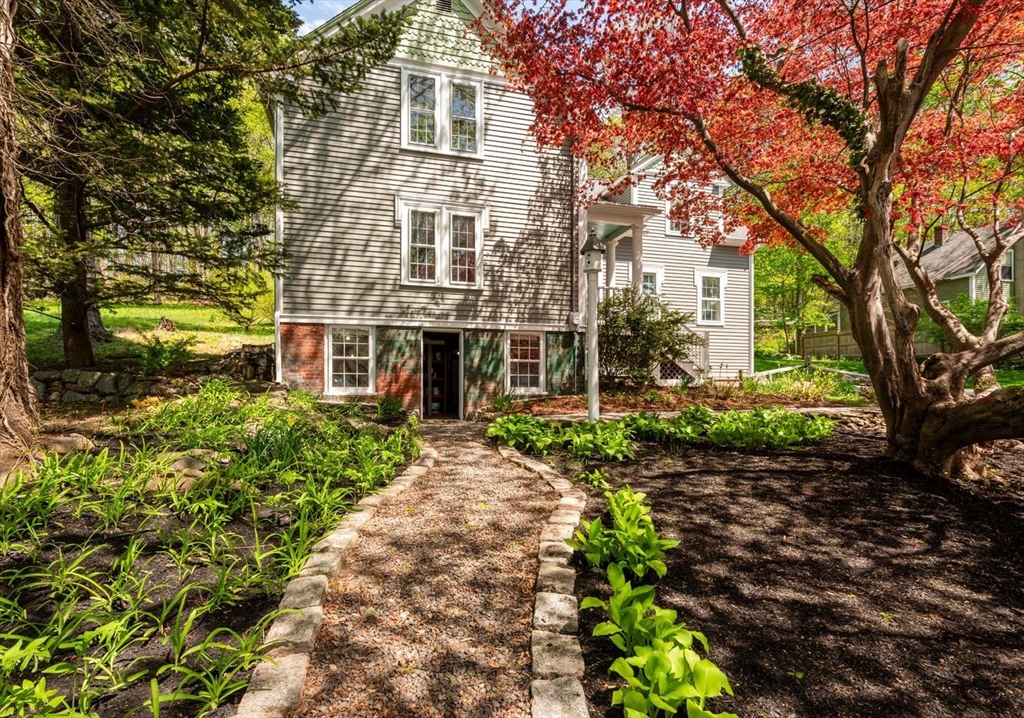 31 High St, Ipswich, MA Photo #41