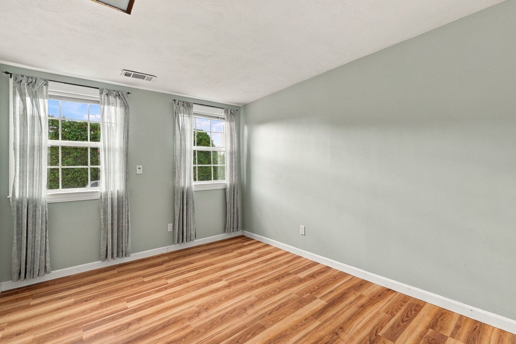 709 Humphrey St, Swampscott, MA, 709 Humphrey St, Swampscott, MA Photo #24