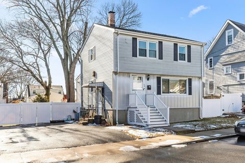 Photo of 25 Glenwood Avenue, Medford, MA 02155 (MLS # 73468151)