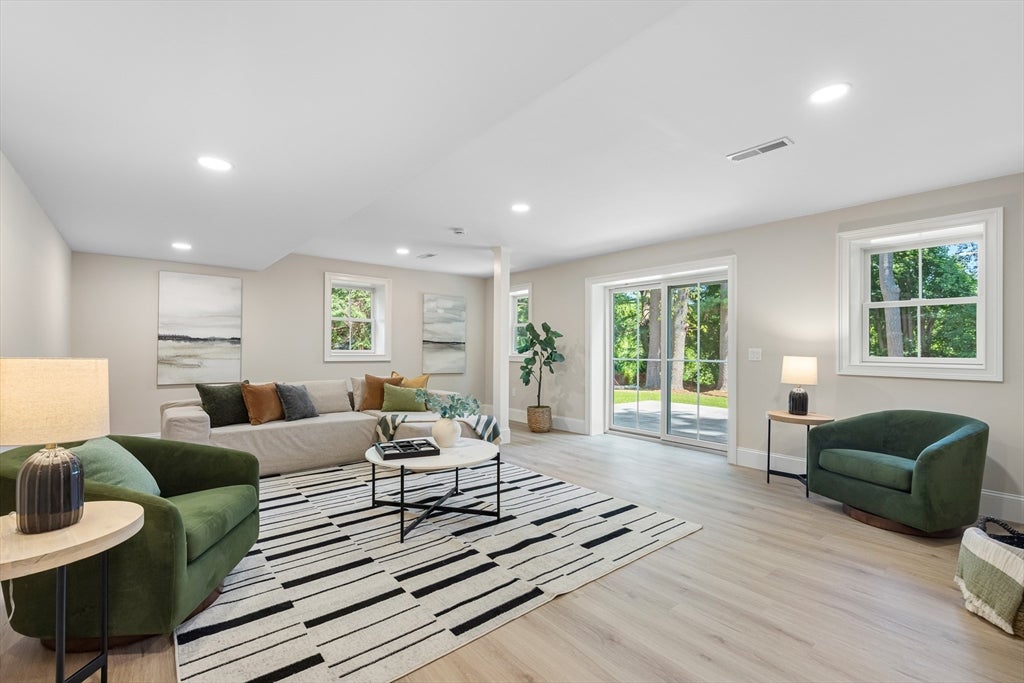 16 Middleby Road, Lexington, MA, 16 Middleby Road, Lexington, MA Photo #27