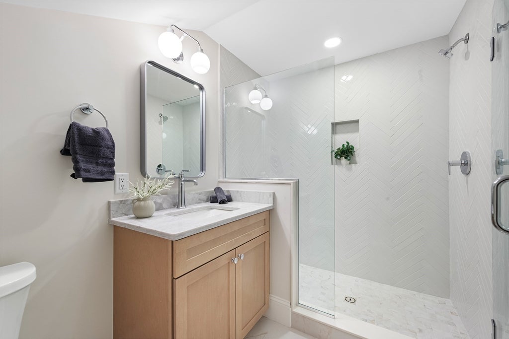 16 Middleby Road, Lexington, MA, 16 Middleby Road, Lexington, MA Photo #40
