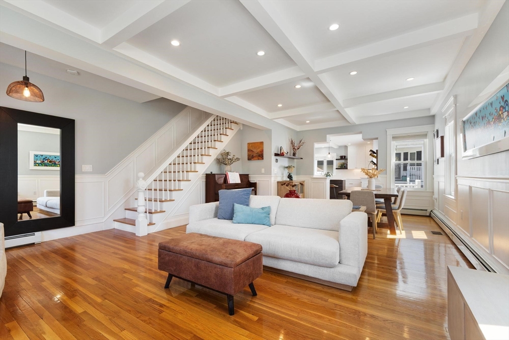 129 Washington St 129
