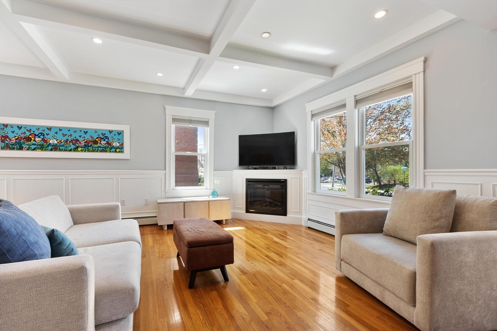 129 Washington St 129