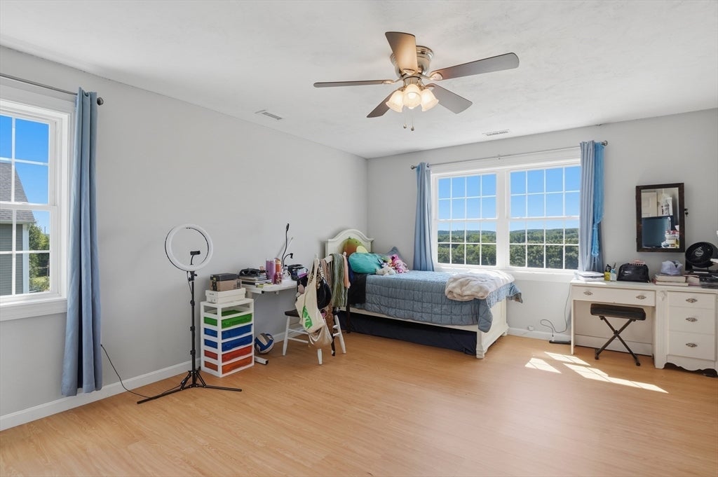 176 Southold Road, Auburn, MA Photo #21
