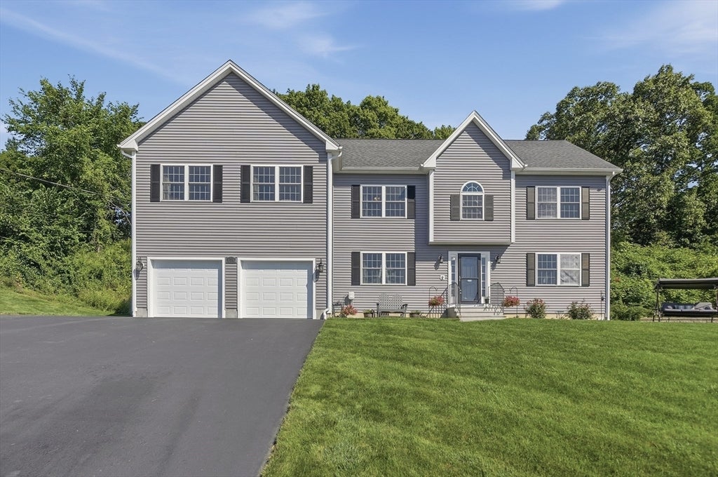 176 Southold Road, Auburn, MA Photo #1