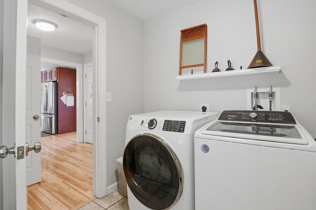 176 Southold Road, Auburn, MA Photo #13