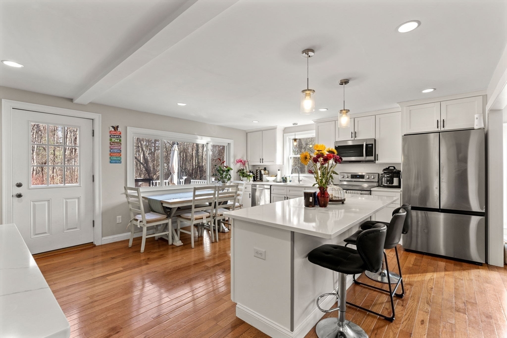 1 Adelman Rd