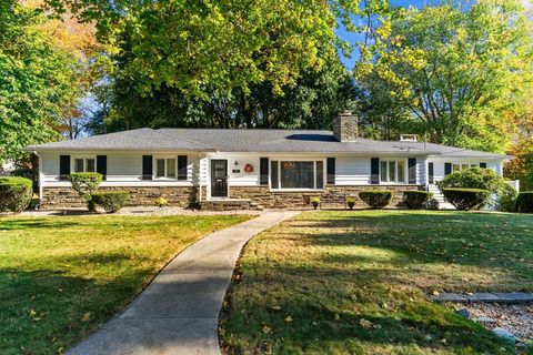 88 Homestead Ave North Smithfield RI 02896