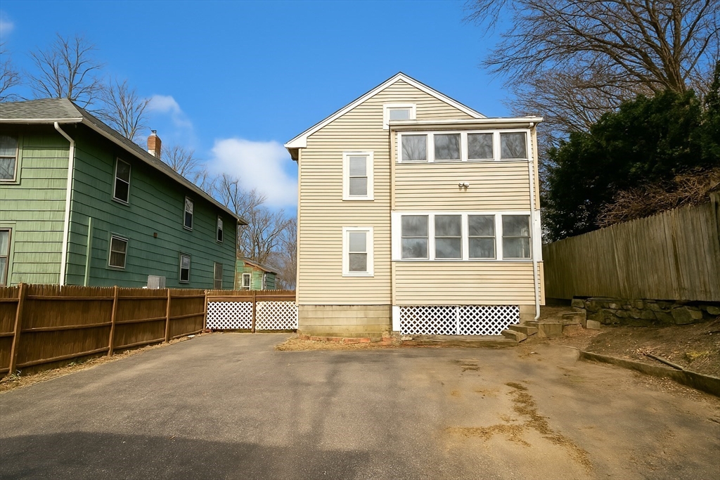 108-110 Grozier Road
