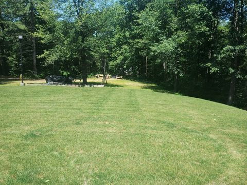 O0 Mixter Holden MA 01520