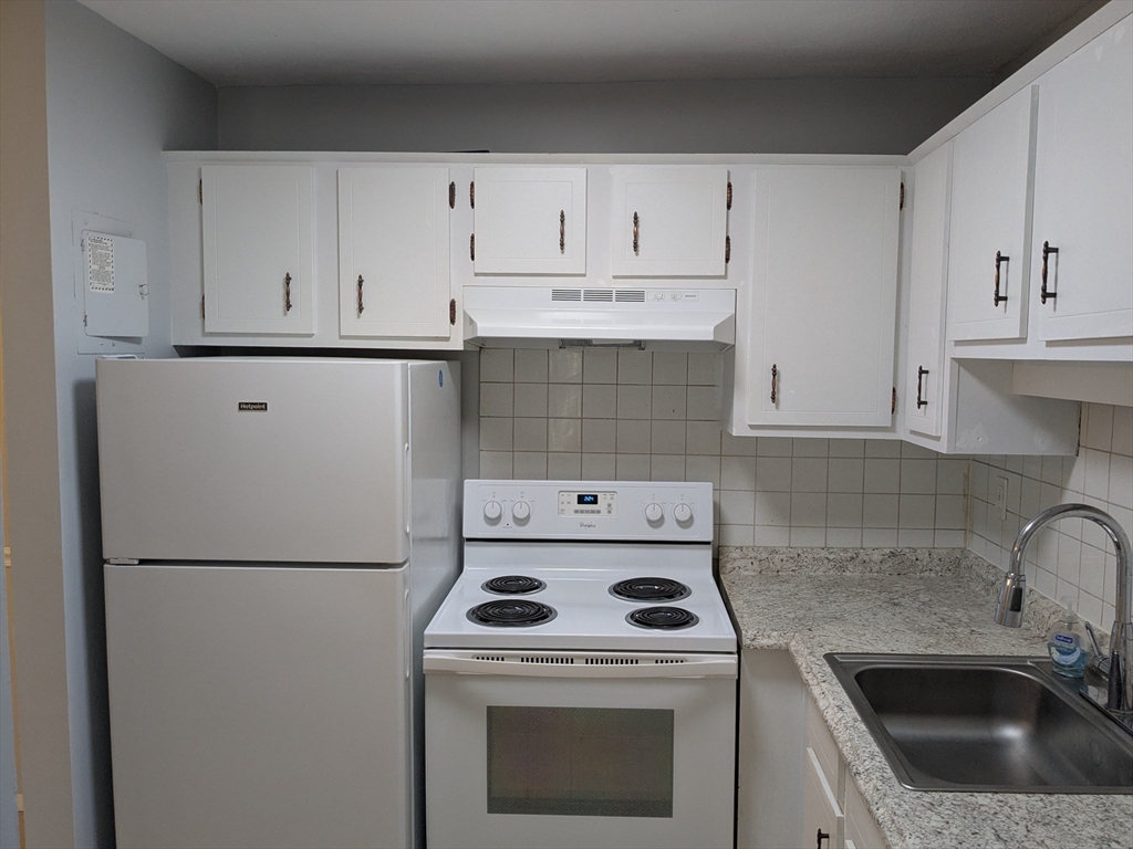 135 E Main K12