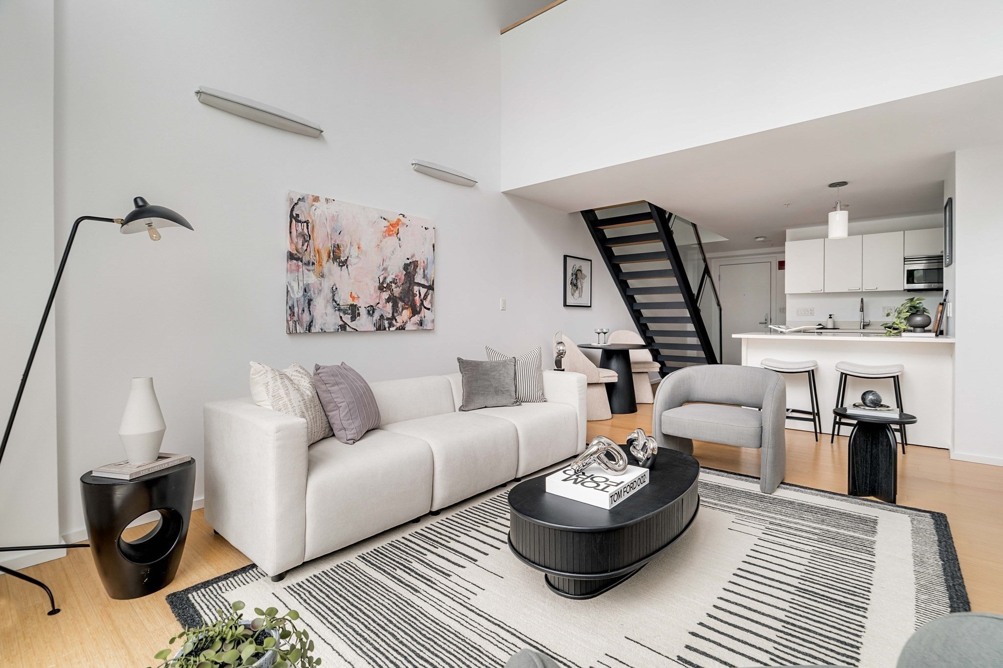 1 Earhart St 316