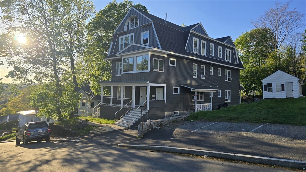15 Forestdale Rd, Worcester, MA Photo #1