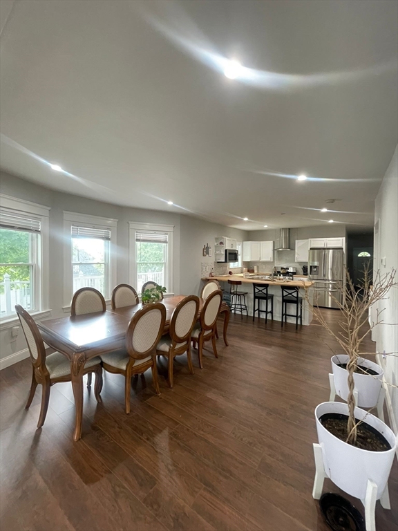 15 Forestdale Rd, Worcester, MA Photo #7