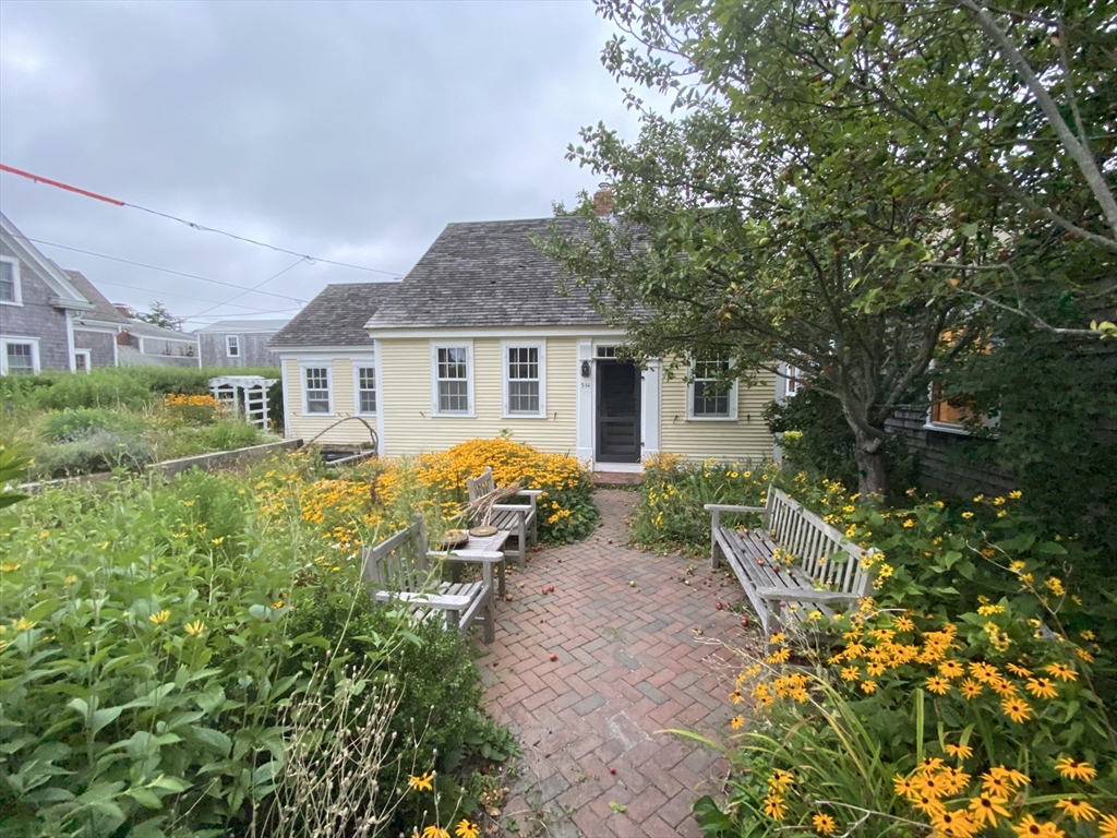 534 Commercial Street