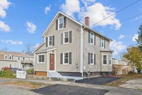 Photo of 41 South Lincoln St, Haverhill, MA 01835 (MLS # 73455260)