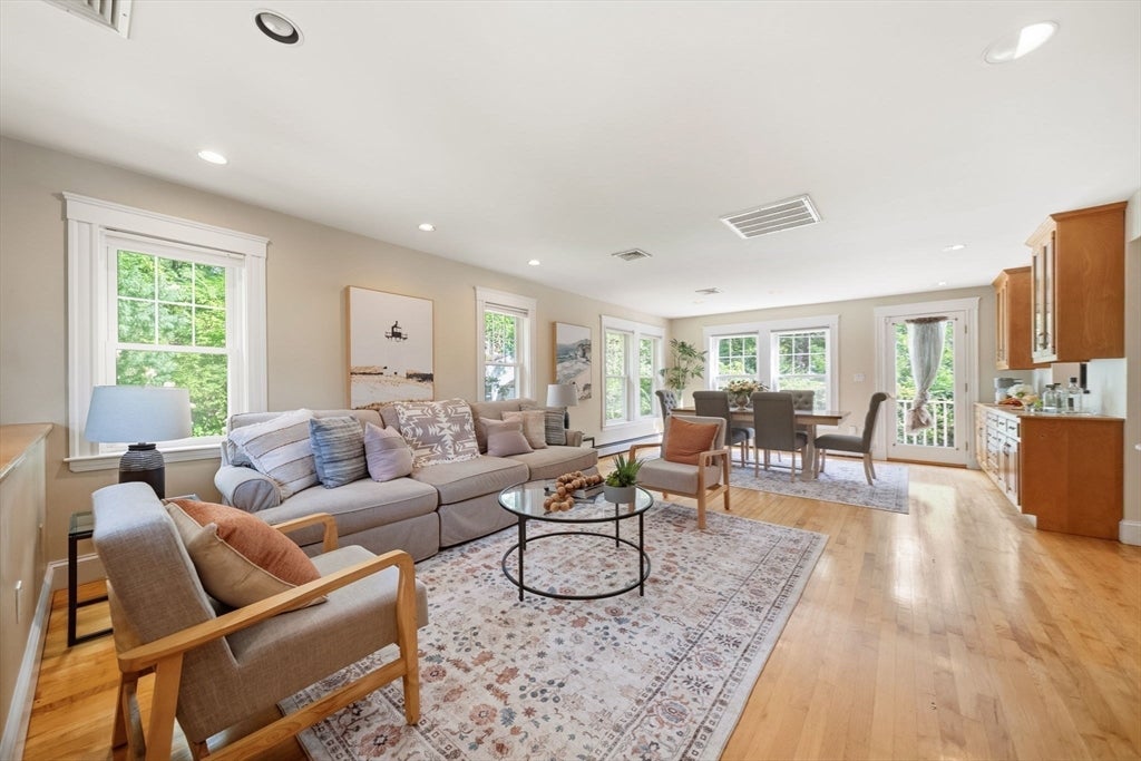 1028 Webster Street, Needham, MA, 1028 Webster Street, Needham, MA Photo #10
