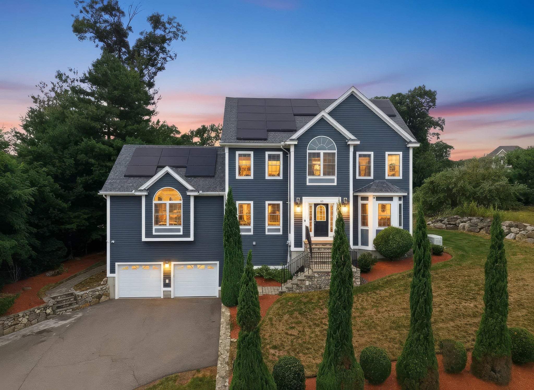 52 Regency Dr