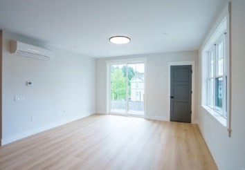 100 Plank Street 102