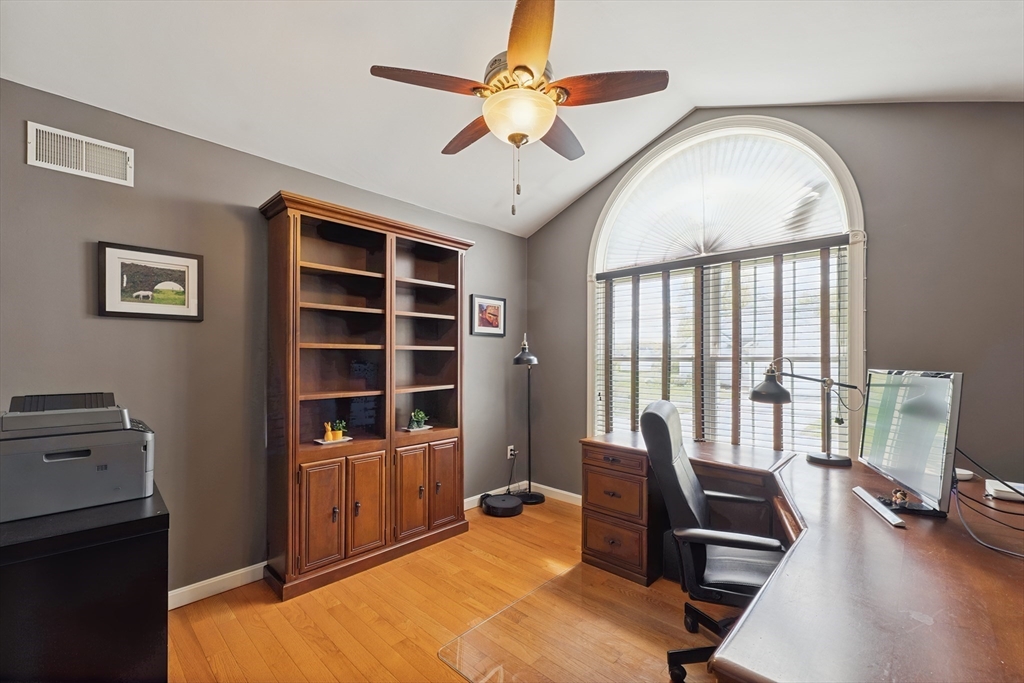 3080 Club House Dr, Dighton, MA, 3080 Club House Dr, Dighton, MA Photo #22