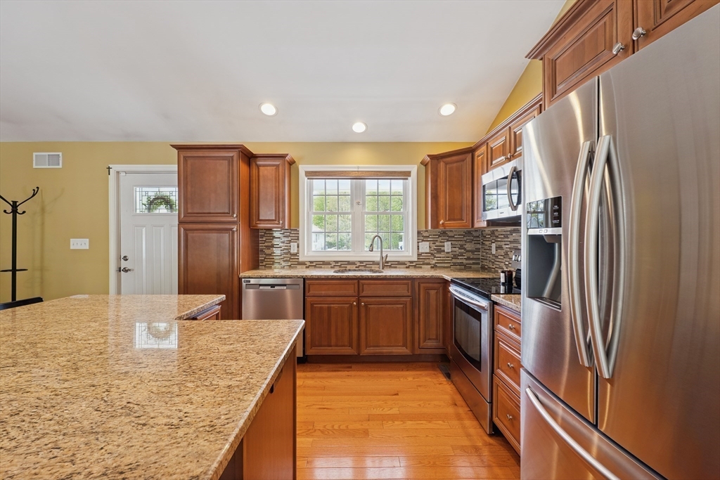3080 Club House Dr, Dighton, MA, 3080 Club House Dr, Dighton, MA Photo #19